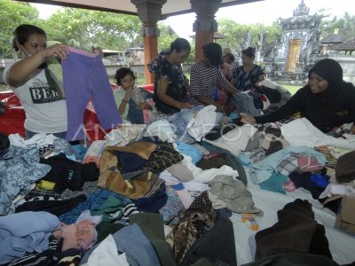 Posko Pengungsian Bencana Banjir Bandang Di Jembrana Bali Antara Foto