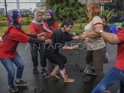 AKSI TUNTUT PENGESAHAN RUU PPRT ANTARA Foto