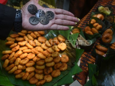 Festival Jajanan Lembur Di Bogor ANTARA Foto