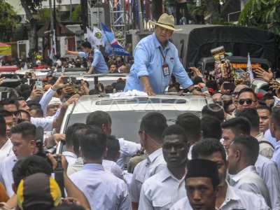 Prabowo Gibran Usai Daftar Pilpres Di Kpu Antara Foto