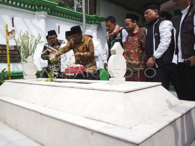 Mahfud Md Ziarah Pendiri Nu Di Jombang Antara Foto