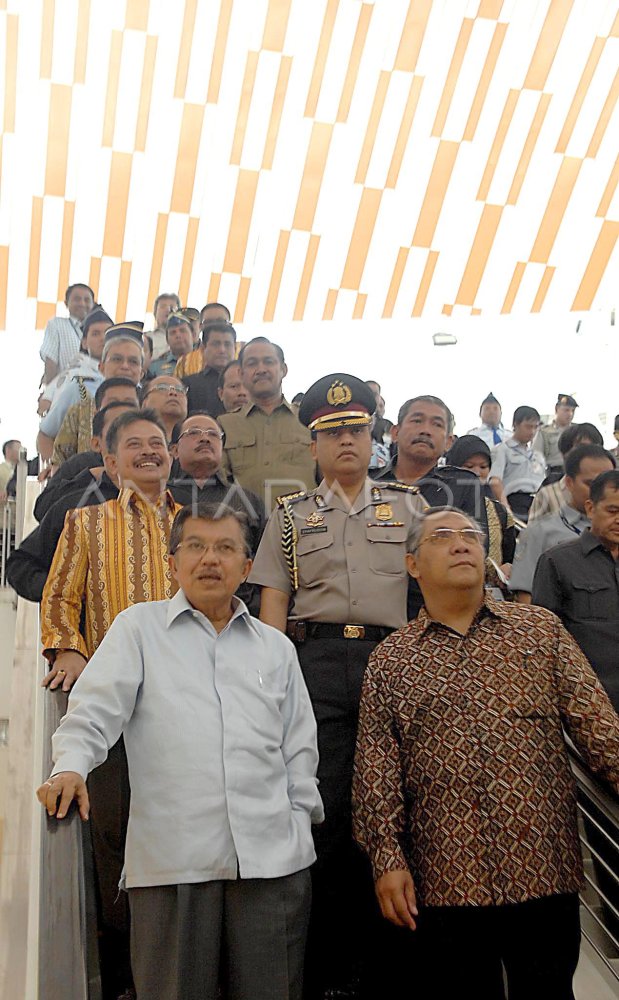 Bandara Hasanuddin Antara Foto