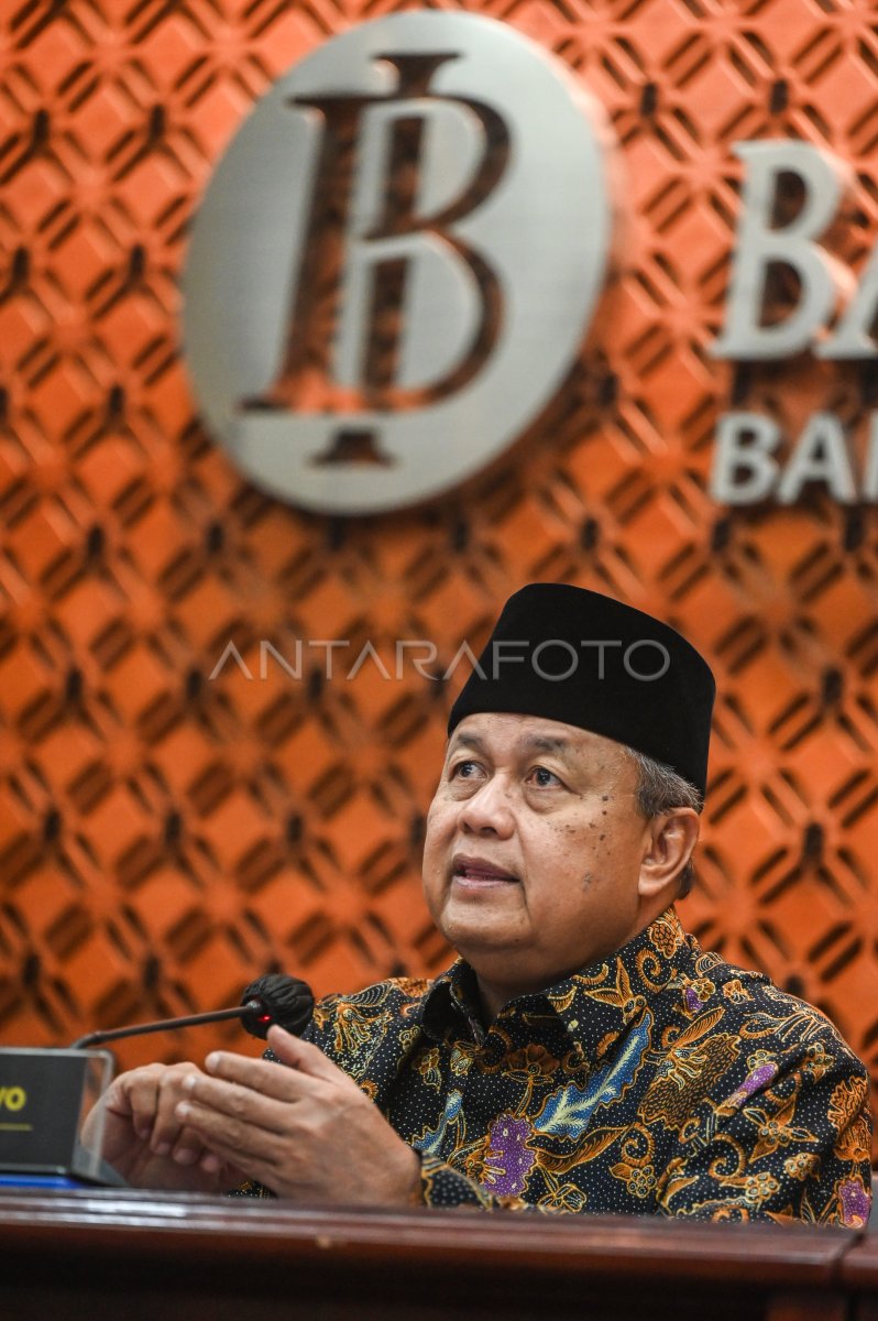 Konferensi Pers Rapat Dewan Gubernur Bi Antara Foto