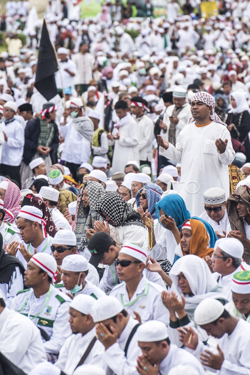 Zikir Dan Doa Bersama Antara Foto