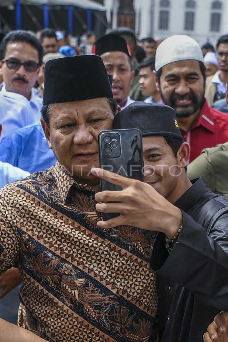 Prabowo Dan Sby Kunjungi Masjid Raya Baiturrahman Aceh Antara Foto