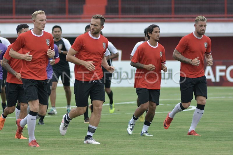 LATIHAN BALI UNITED ANTARA Foto