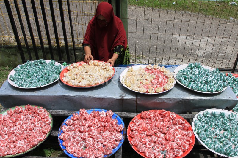 PERMINTAAN MANISAN PALA KEMBALI MENINGKAT DI ACEH SELATAN ANTARA Foto