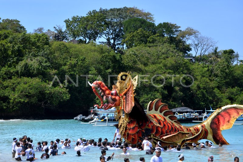 Ngaben Massal Di Padangbai Antara Foto