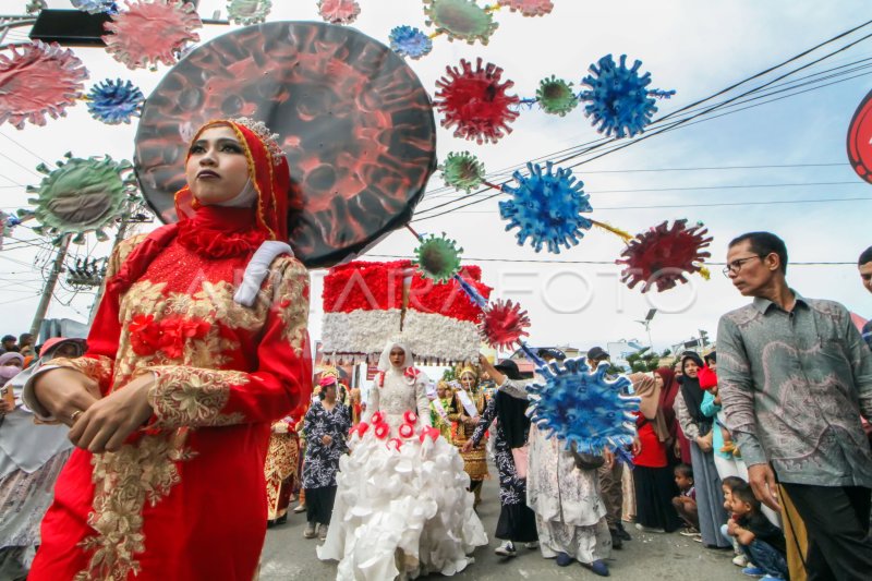 KARNAVAL KEMERDEKAAN RI ANTARA Foto