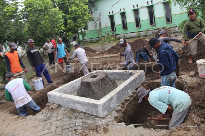 EKSKAVASI SITUS UMPAK GROBOGAN JOMBANG ANTARA Foto