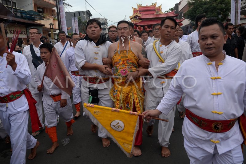 Perayaan Cap Go Meh Di Manado Antara Foto