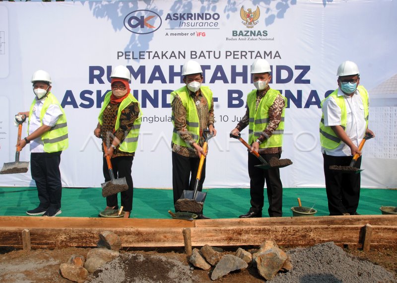 Peletakan Batu Pertama Rumah Tahfidz Askrindo Dan Baznas Antara Foto