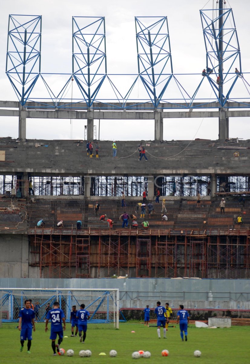 Pembangunan Stadion Jatidiri Semarang Antara Foto