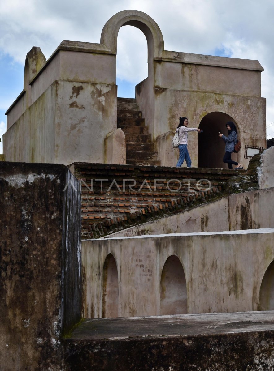 WISATA CAGAR BUDAYA SITUS WARUNGBOTO ANTARA Foto