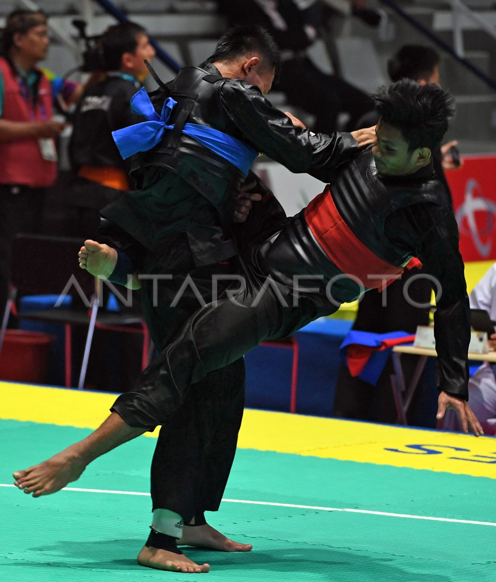 PENCAK SILAT KELAS D PUTRA INDONESIA VS MALAYSIA | ANTARA Foto