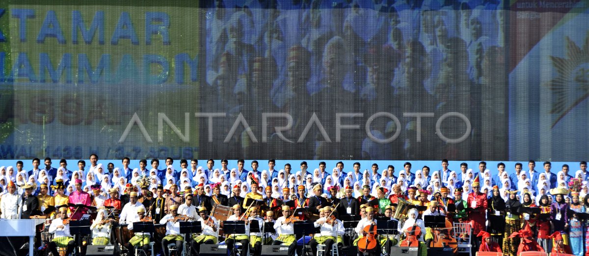 PEMBUKAAN MUKTAMAR MUHAMMADIYAH | ANTARA Foto