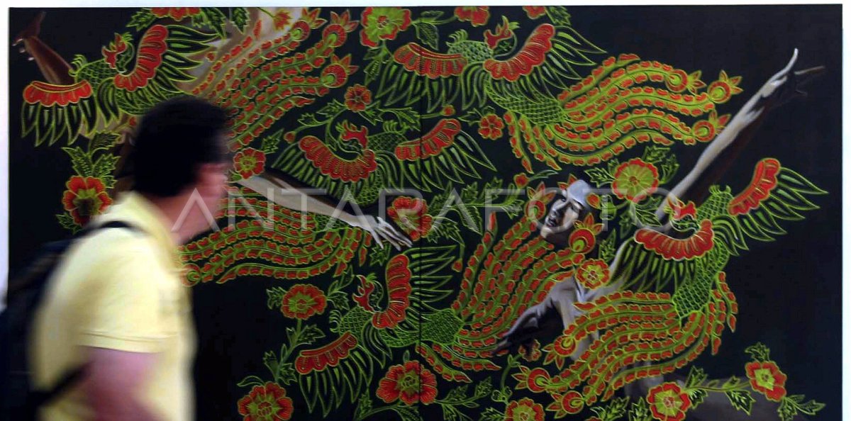 Lukisan Batik Antara Foto