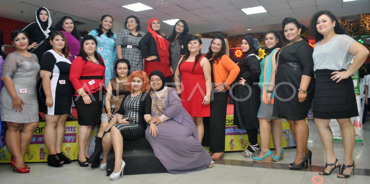 KONTES MODEL WANITA BERBADAN BESAR | ANTARA Foto