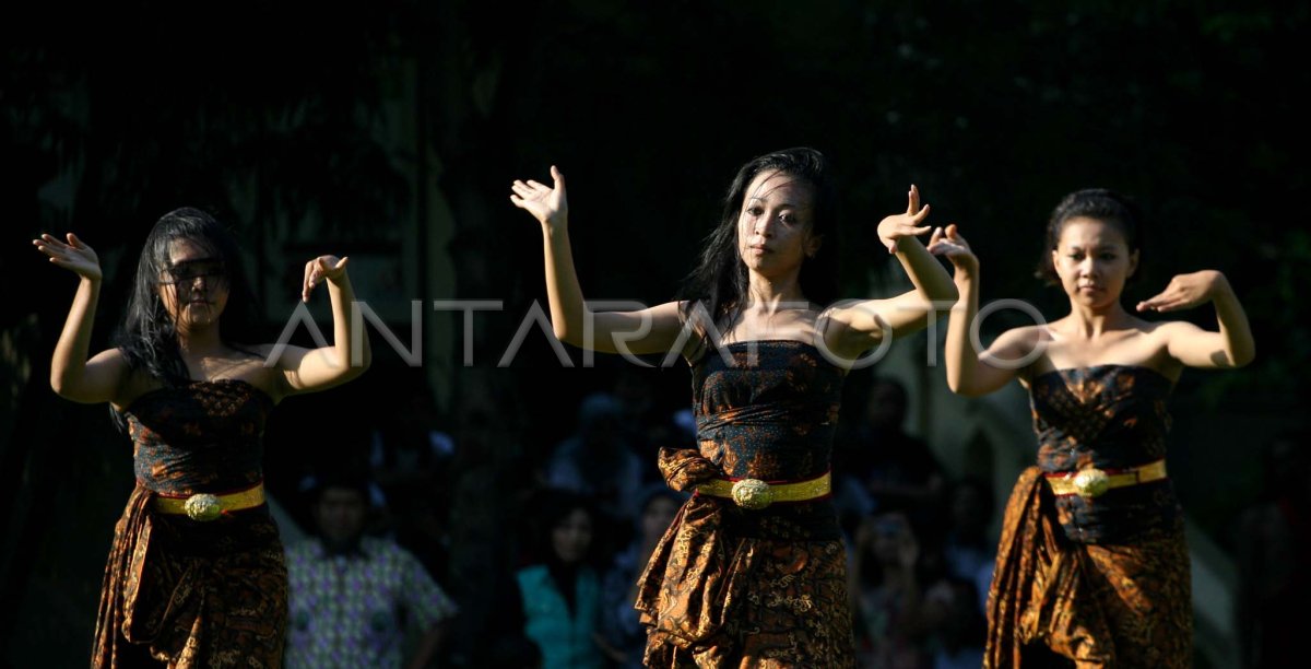 24 JAM MENARI