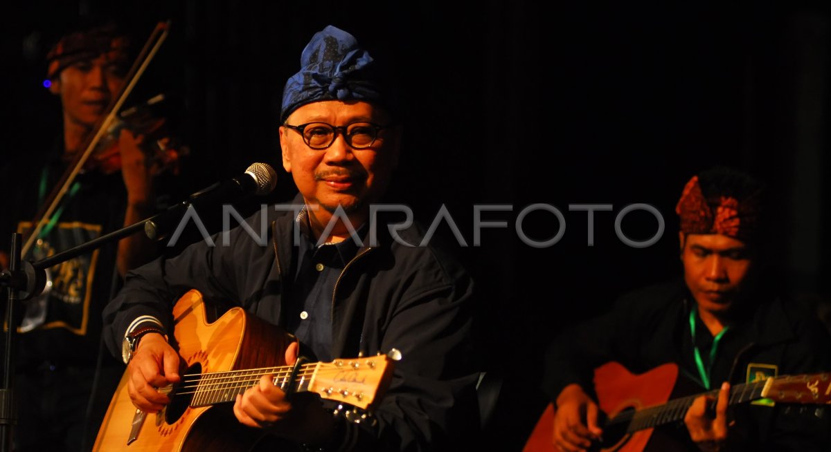KONSER EBIET G. ADE ANTARA Foto