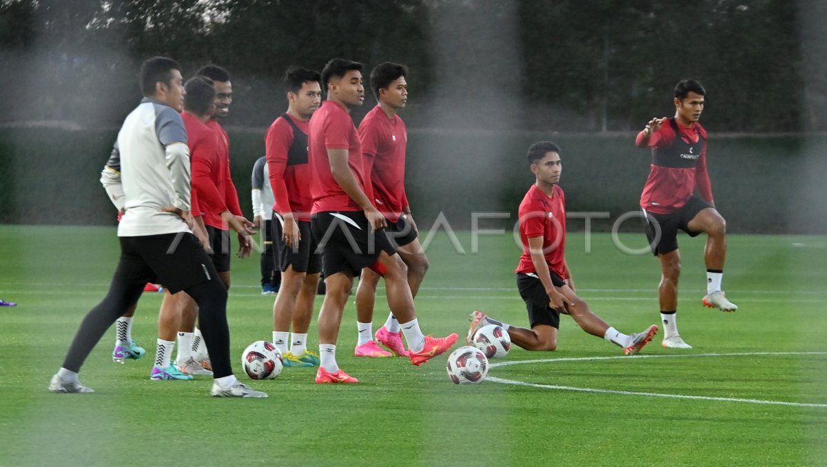 Latihan Timnas Indonesia Jelang Lawan Iraq | ANTARA Foto