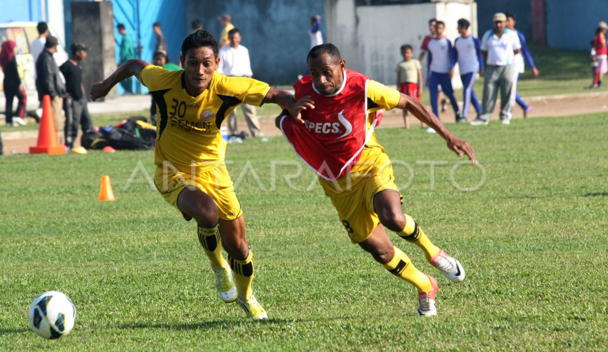 SEMEN PADANG FC ANTARA Foto