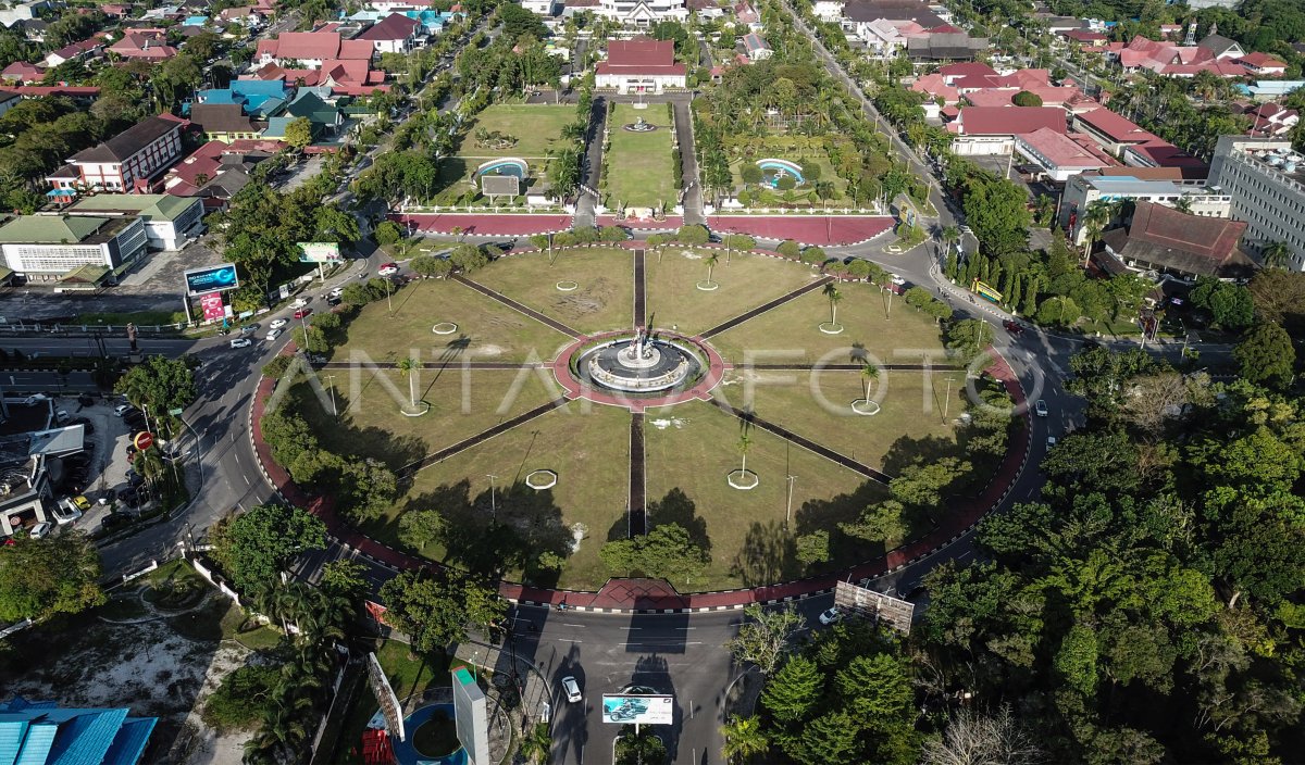 RENCANA RENOVASI BUNDARAN BESAR KOTA PALANGKARAYA | ANTARA Foto