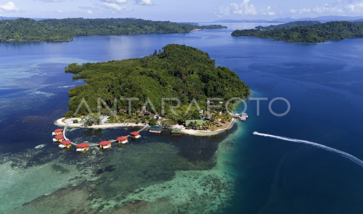 Pulau wisata Nusa Ra di Pulau Bacan | ANTARA Foto