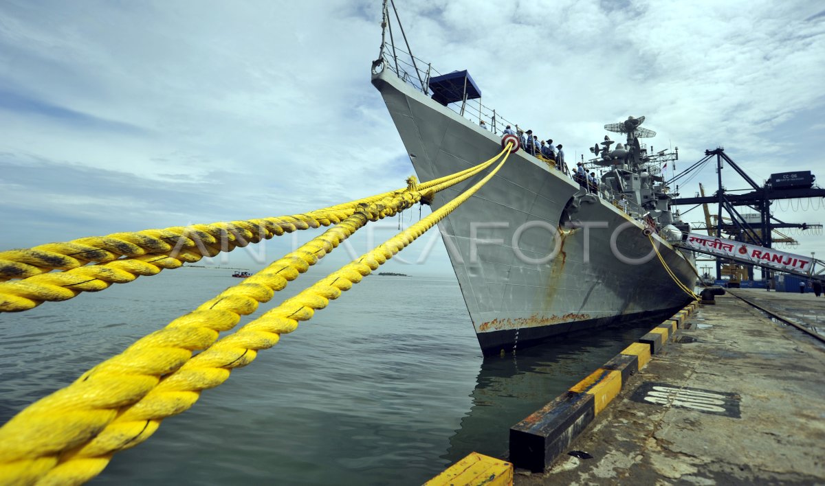 KAPAL INS RANJIT | ANTARA Foto