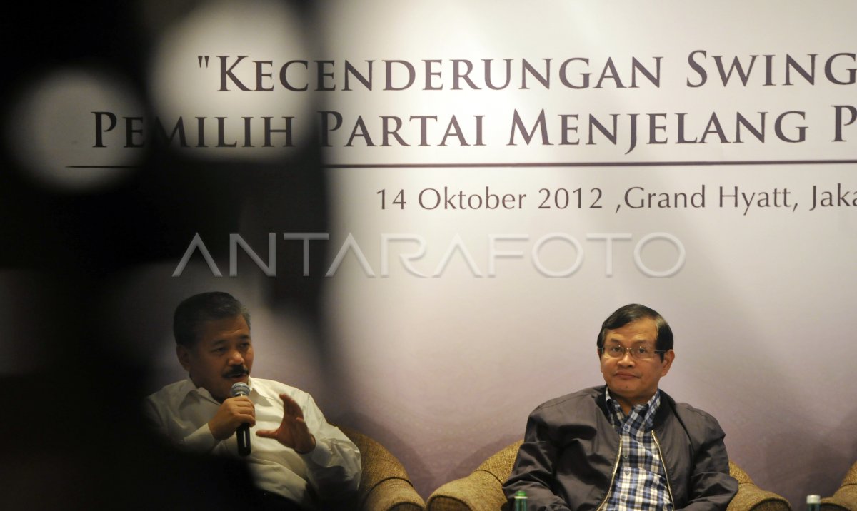 SWING VOTER PEMILU 2014 ANTARA Foto