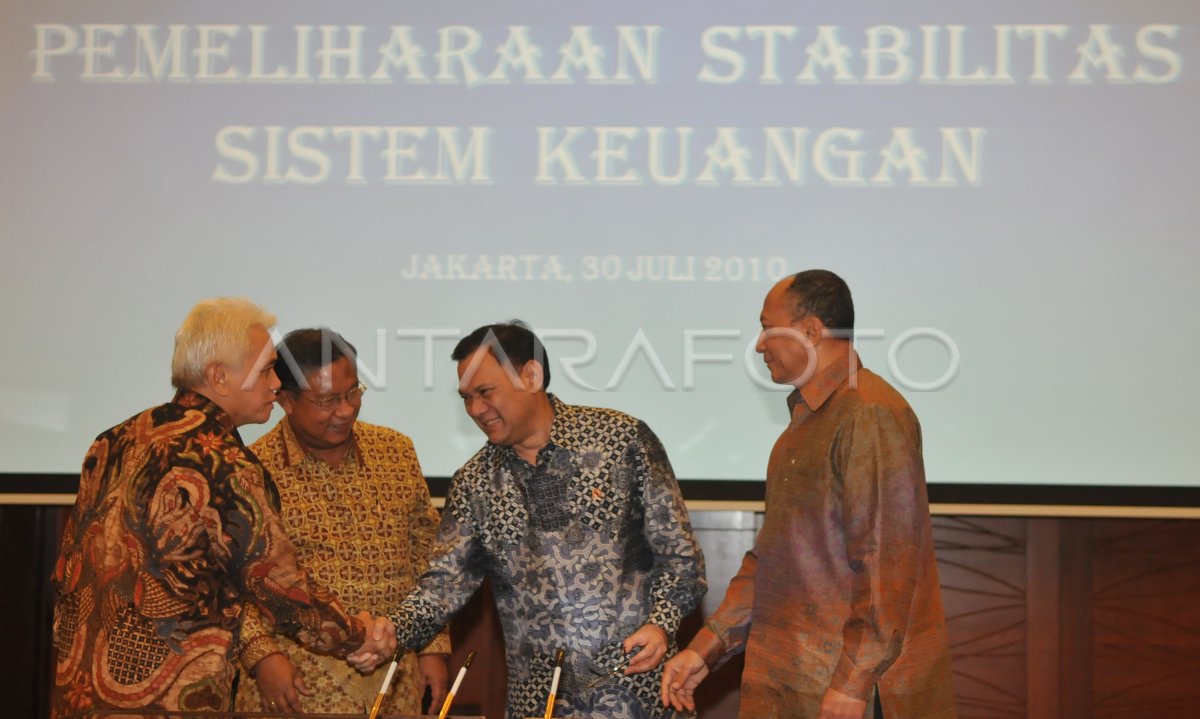 STABILITAS SISTEM KEUANGAN | ANTARA Foto