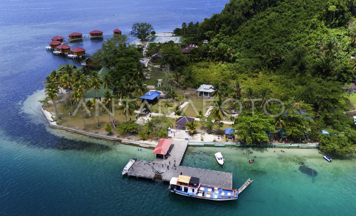 Pulau wisata Nusa Ra di Pulau Bacan | ANTARA Foto