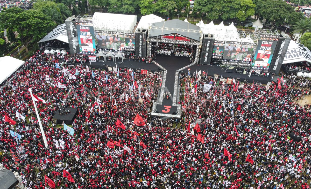 Kampanye Hajatan Rakyat Ganjar Mahfud Di Semarang Antara Foto