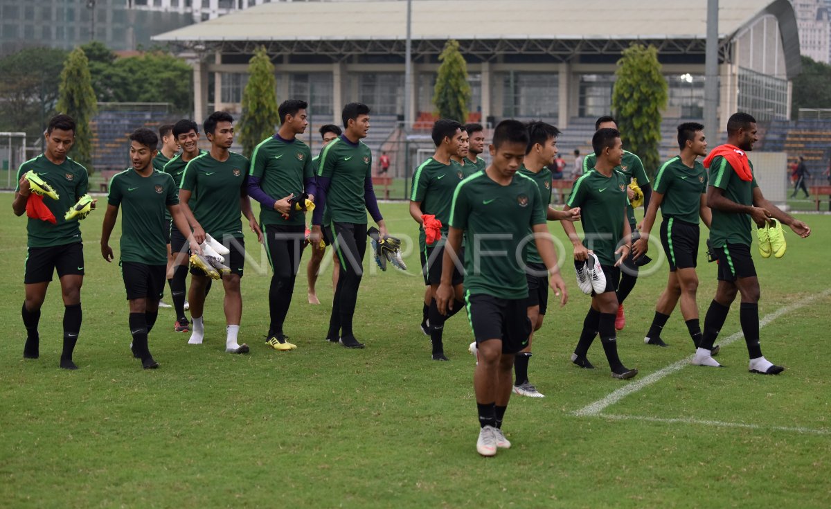 LATIHAN TIMNAS U-23 INDONESIA | ANTARA Foto