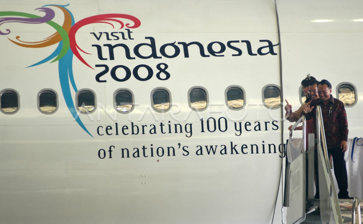 logo visit indonesia