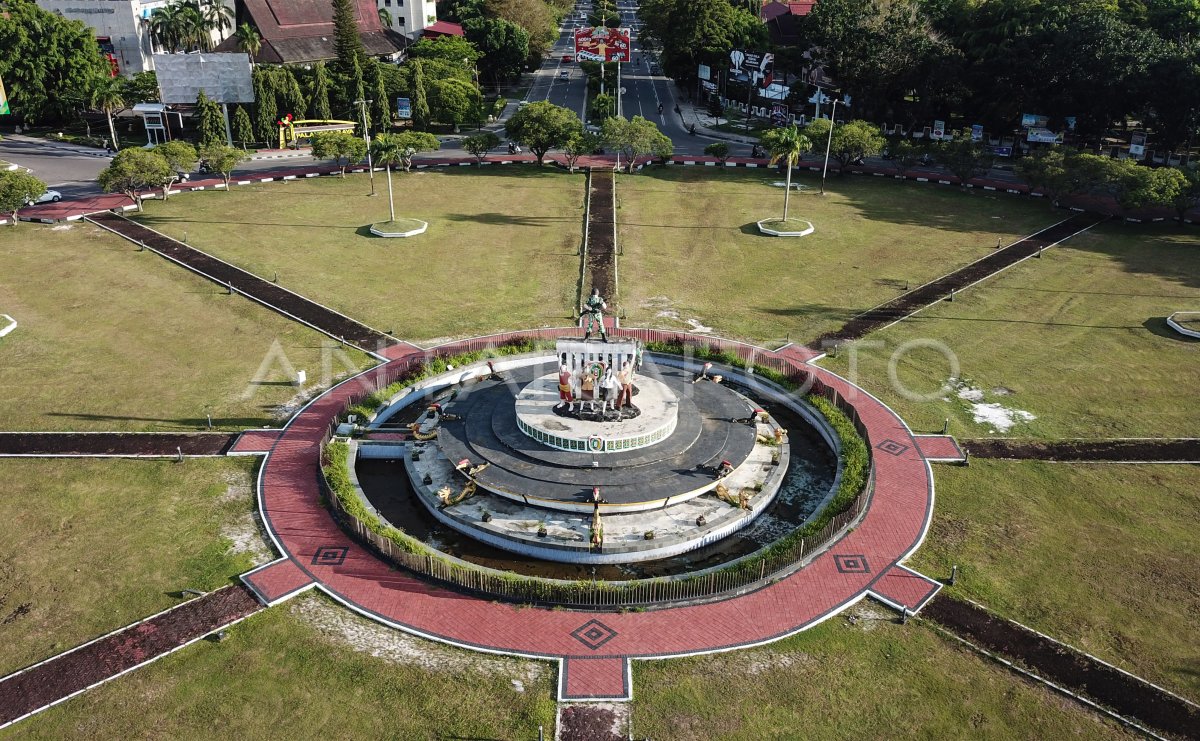 RENCANA RENOVASI BUNDARAN BESAR KOTA PALANGKARAYA | ANTARA Foto