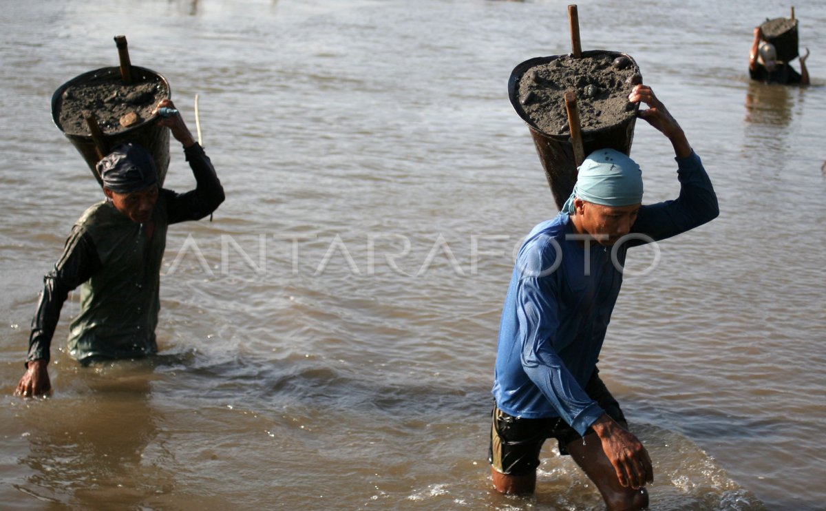 Penambangan Pasir Marak Antara Foto