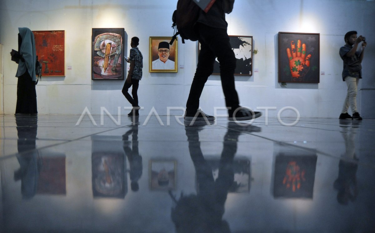 Pameran Seni Rupa Dimension Space Antara Foto