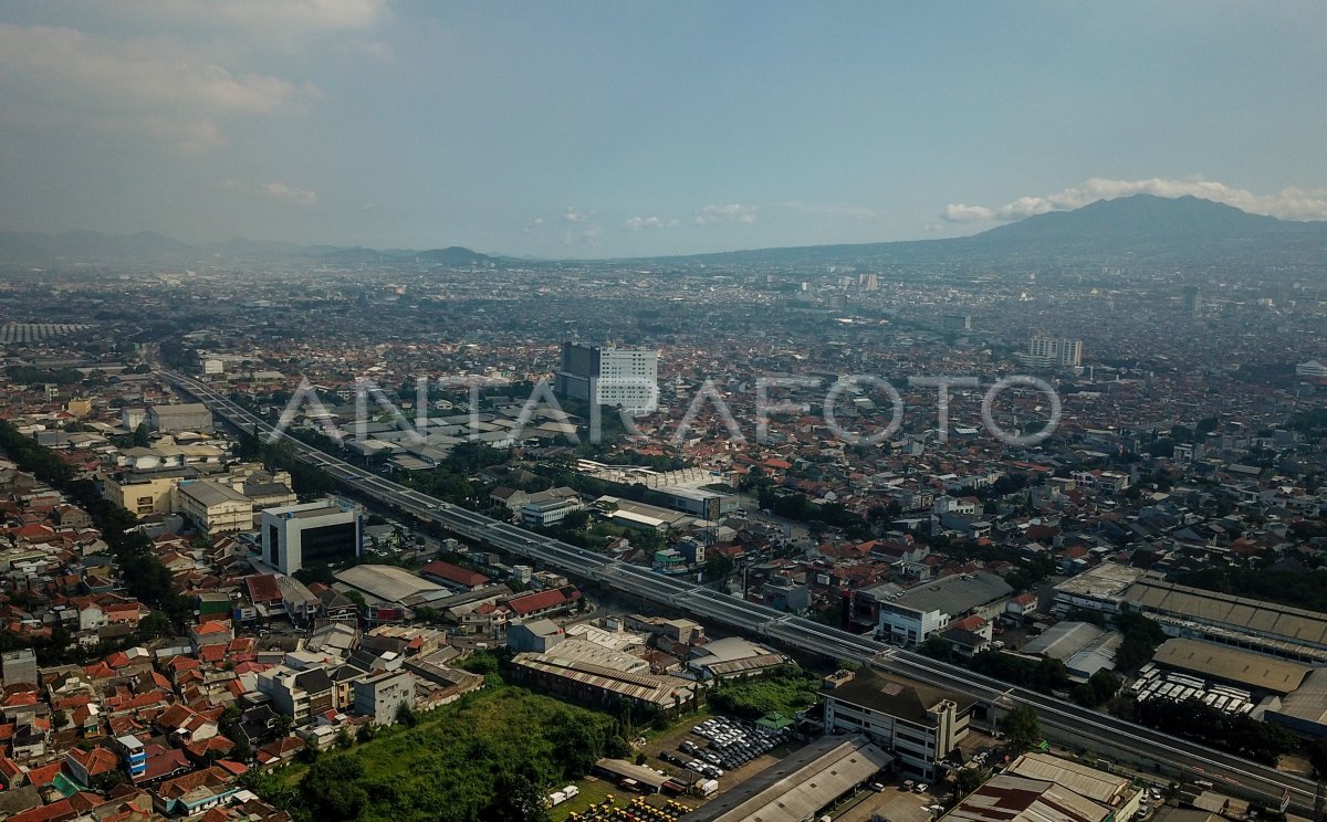 Proyek Pembangunan Jalan Layang Kopo Antara Foto