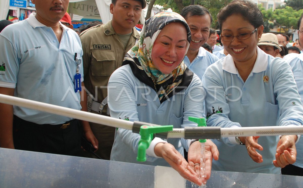 KAMPANYE CUCI TANGAN | ANTARA Foto