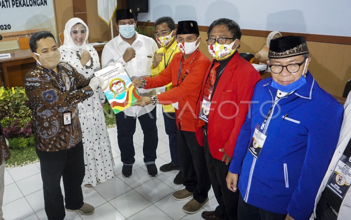 PENDAFTARAN CALON KEPALA DAERAH KABUPATEN PEKALONGAN | ANTARA Foto