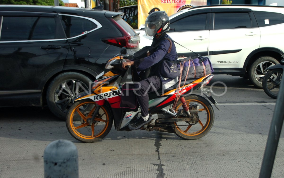 KENDARAAN MULAI MENINGKAT DI PANTURA | ANTARA Foto