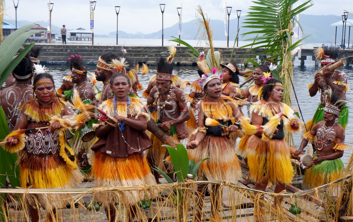 Festival Danau Sentani Papua