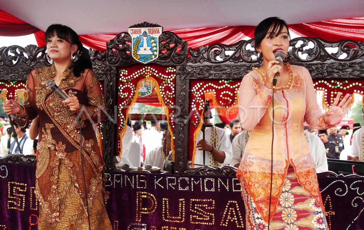 GAMBANG KROMONG ANTARA Foto GAMBANG KROMONG ANTARA Foto