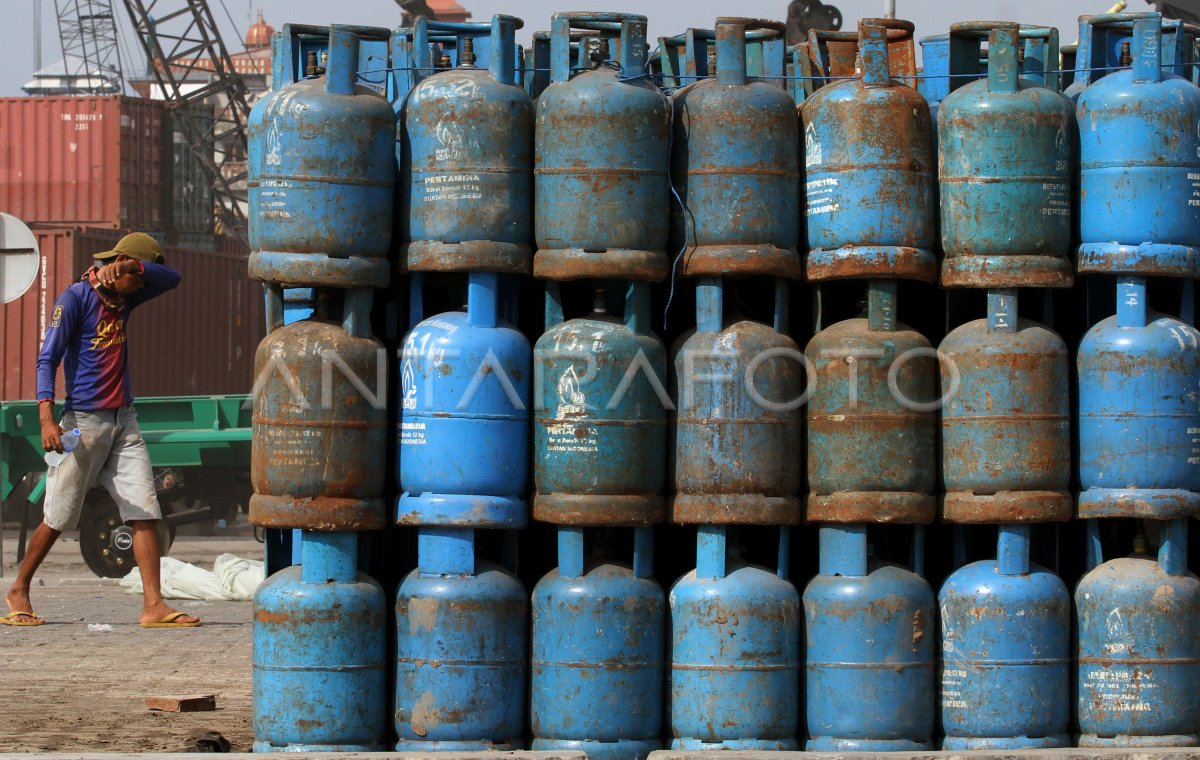 RENCANA KENAIKAN HARGA GAS | ANTARA Foto