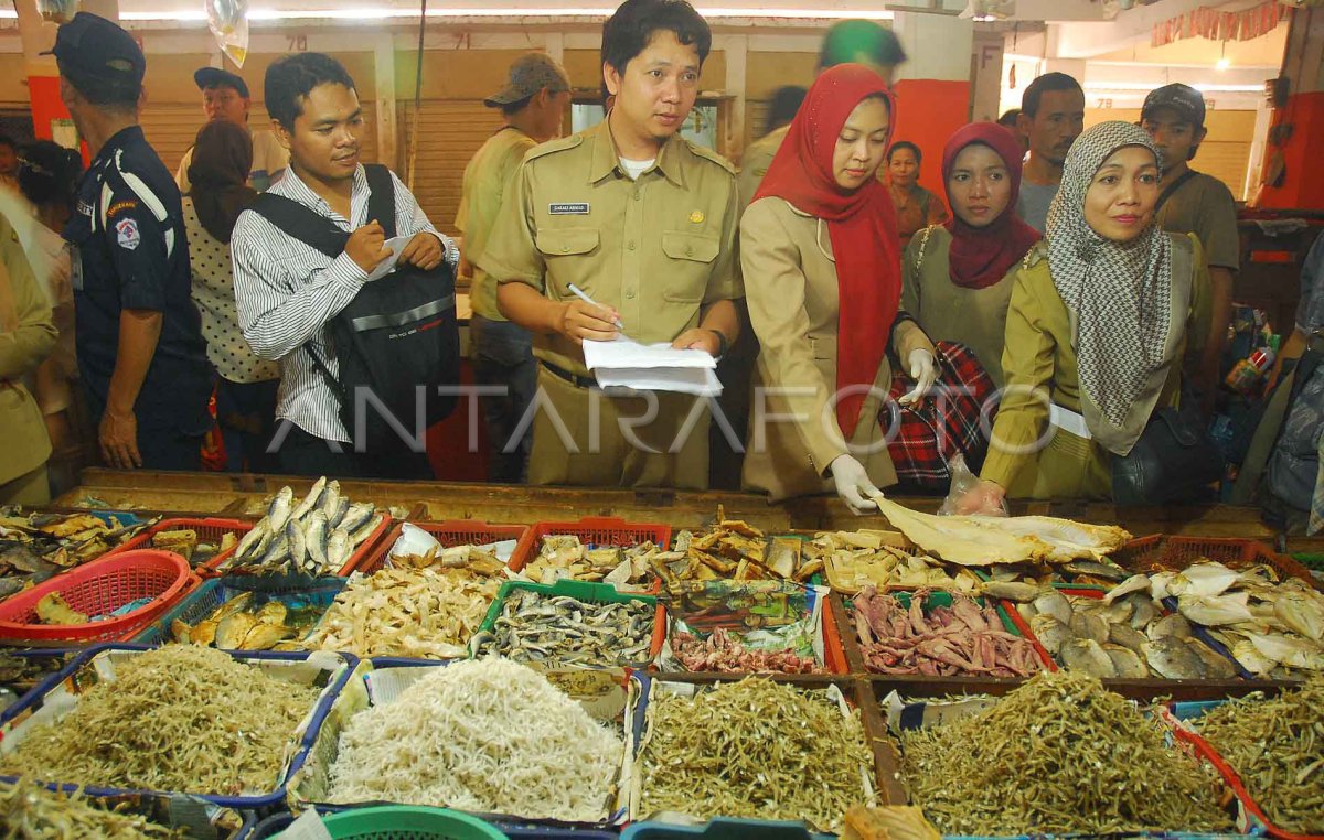 Sidak Makanan Antara Foto