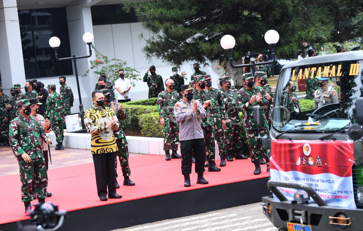 Bakti Sosial Akabri 89 Antara Foto