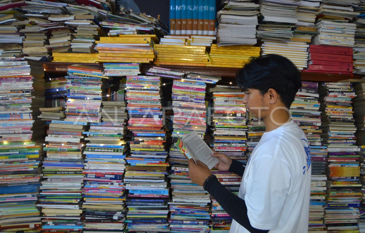 Festival literasi Tanah Ombak di Padang