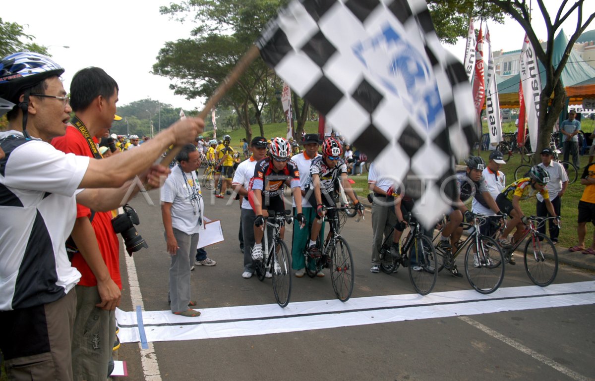 KOMPETISI SEPEDA