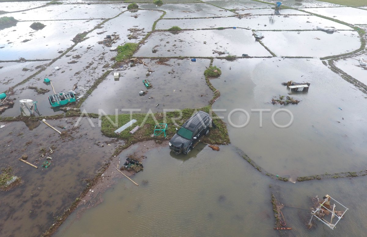 KERUSAKAN TSUNAMI SELAT SUNDA | ANTARA Foto